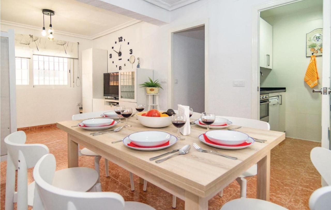 Stunning In With Kitchen *